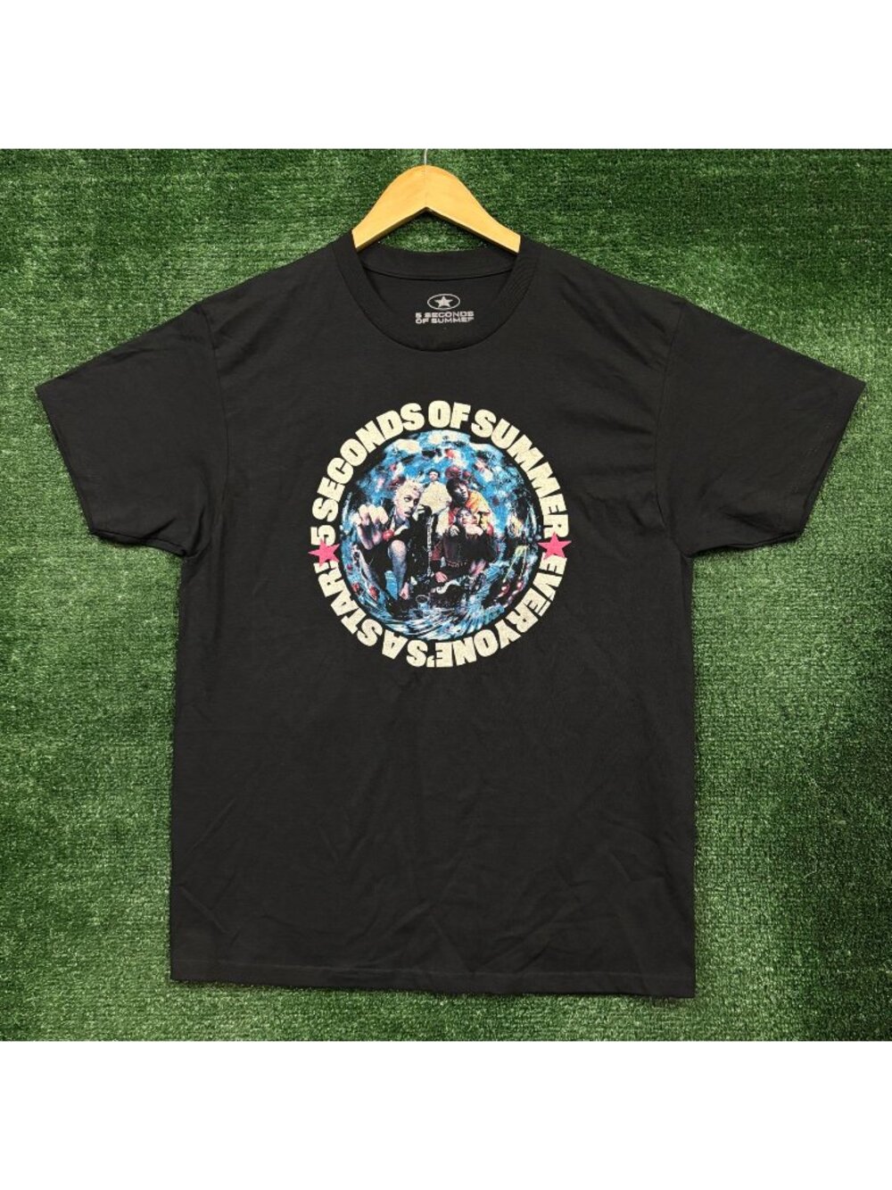 5 Seconds of Summer Everyone's A Star Live Tour Dates Band T-Shirt Size Large
